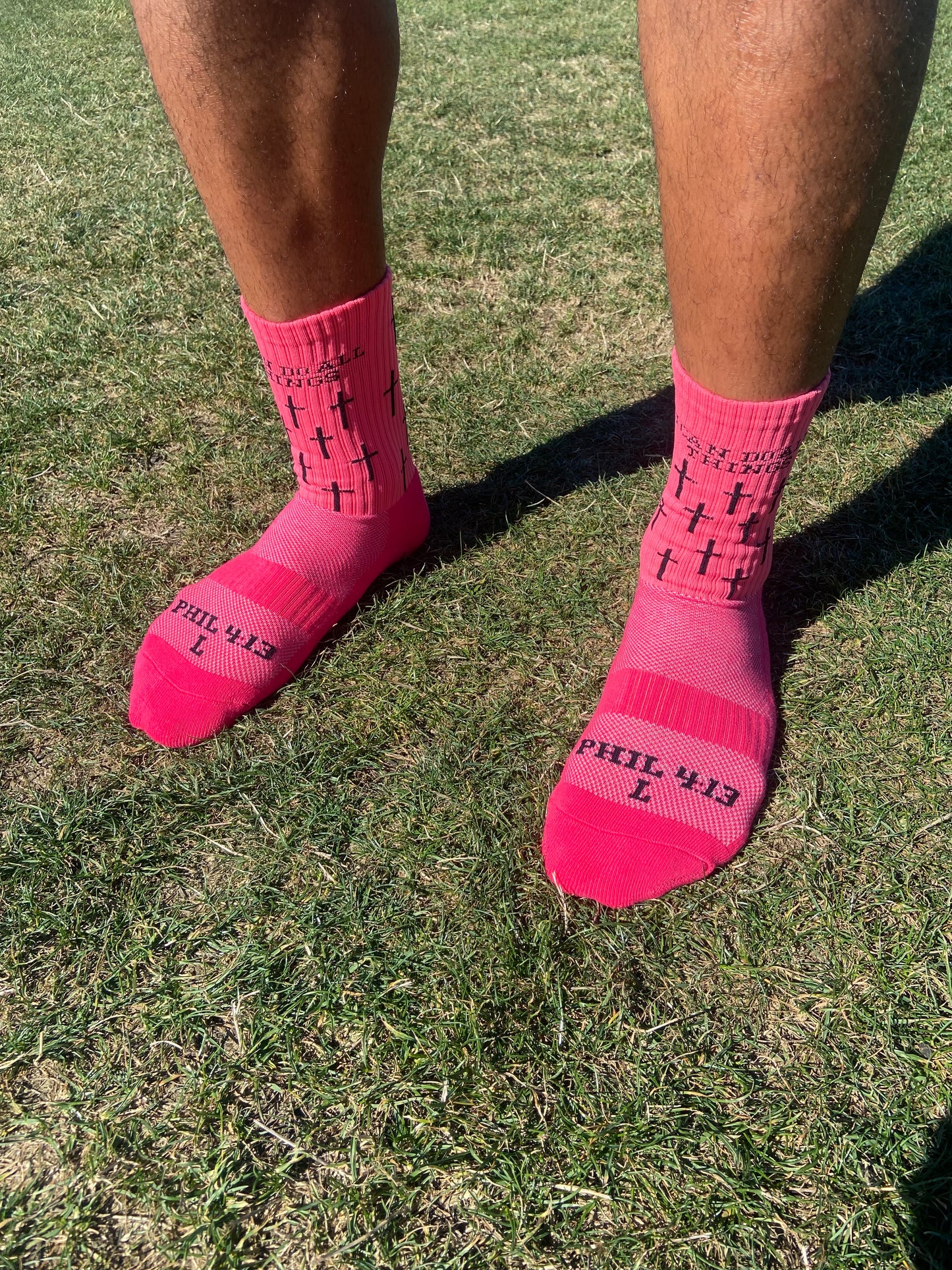 PINK PHILIPPIANS 4:13 MINI CROSSES GRIP SOCKS